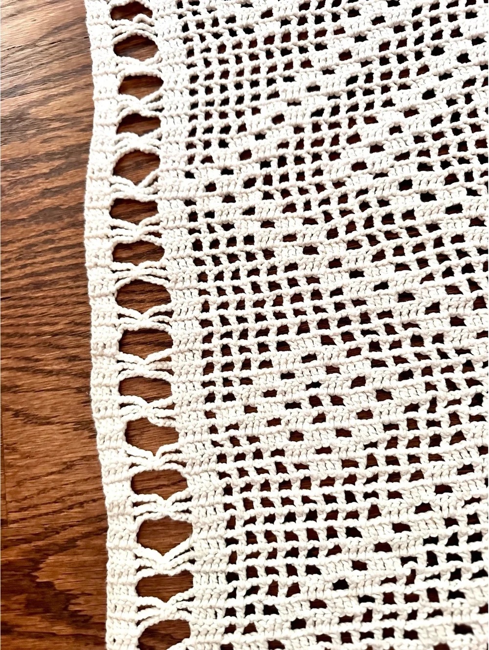 Vintage Handmade Filet Crochet Window Valance (or Cafe Curtain) 24” x 98”